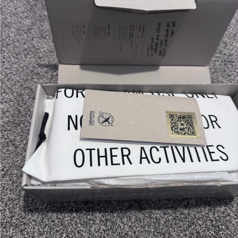 FINAL⬇️NWB😍Golden Goose White Sneakers with Neon Green Star - Picture 4 of 12